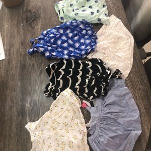 Baby Gap girl 0-3 months top/dresses bundle